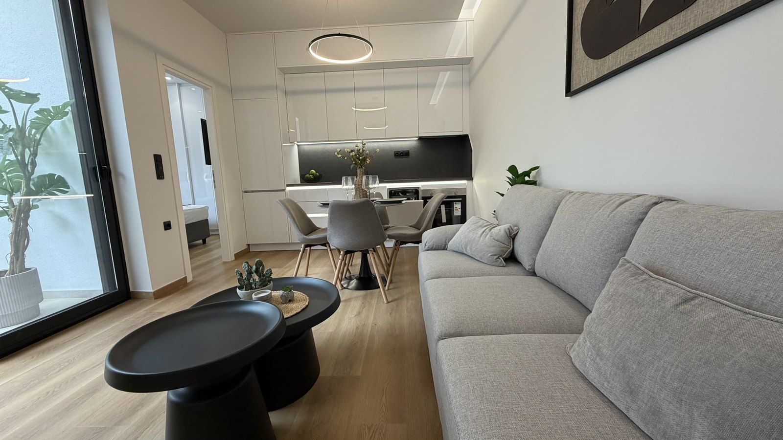 Metro Apartments — Daire G1
